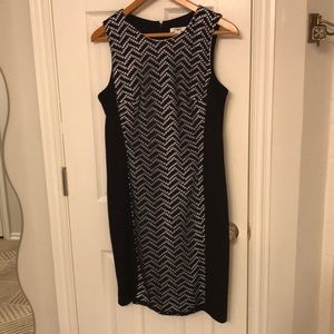 Sleeveless dress